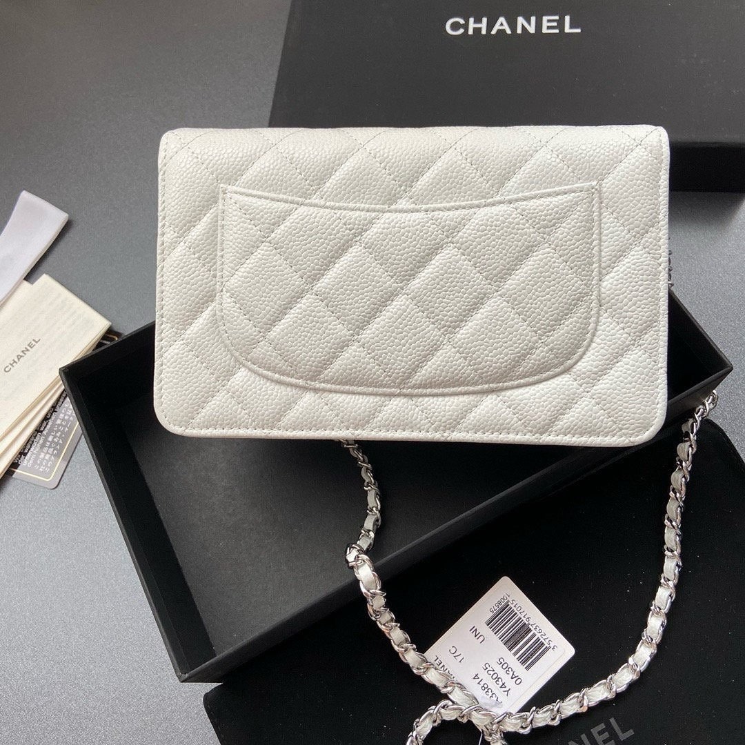 e_i2eUd018svc18hnahitp6ao_413zjm.jpg e_i2eUd018svc18hnahitp6ao_413zjm.jpg