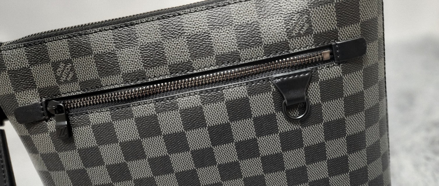 8_ci0Ud018svcsahr7b7eqozr_30uyz0.jpg?type=e1920_std