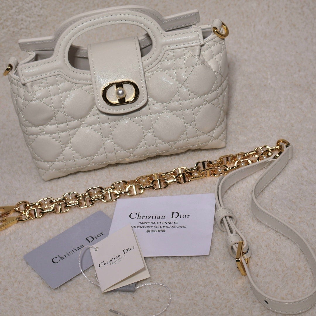 9_7j1Ud018svcf5jcionj0udh_haav5p.jpg 9_7j1Ud018svcf5jcionj0udh_haav5p.jpg