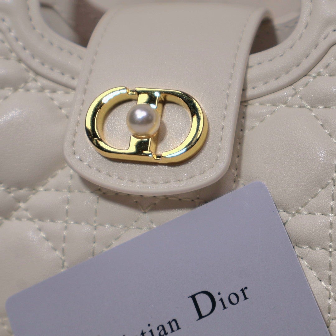 9_gj1Ud018svc1av3lhxmupa0q_haav5p.jpg 9_gj1Ud018svc1av3lhxmupa0q_haav5p.jpg