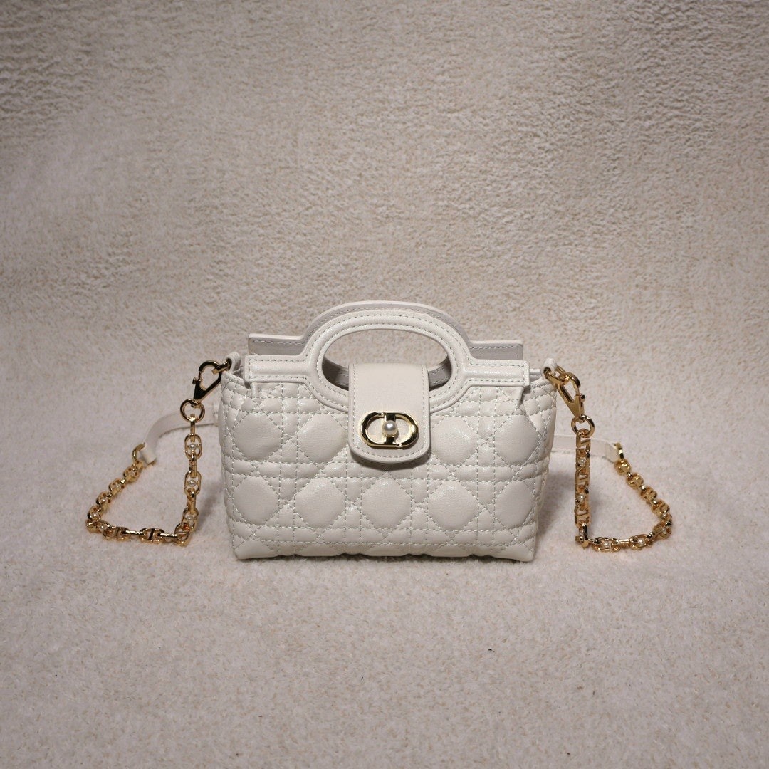 a_9j1Ud018svc9ckoummwh5ld_haav5p.jpg a_9j1Ud018svc9ckoummwh5ld_haav5p.jpg