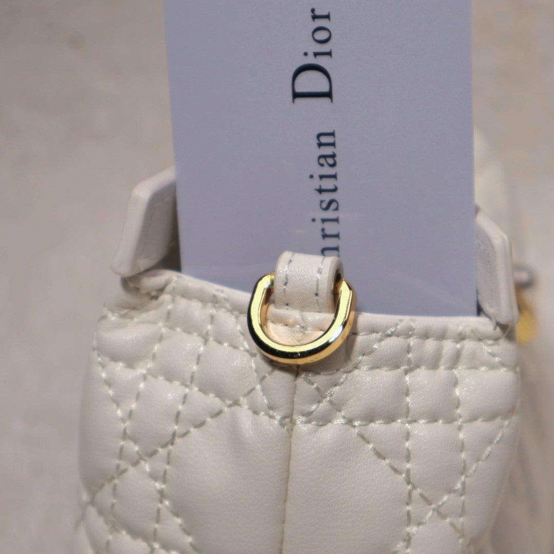 a_1j1Ud018svc19wkec5k5gwar_haav5p.jpg a_1j1Ud018svc19wkec5k5gwar_haav5p.jpg