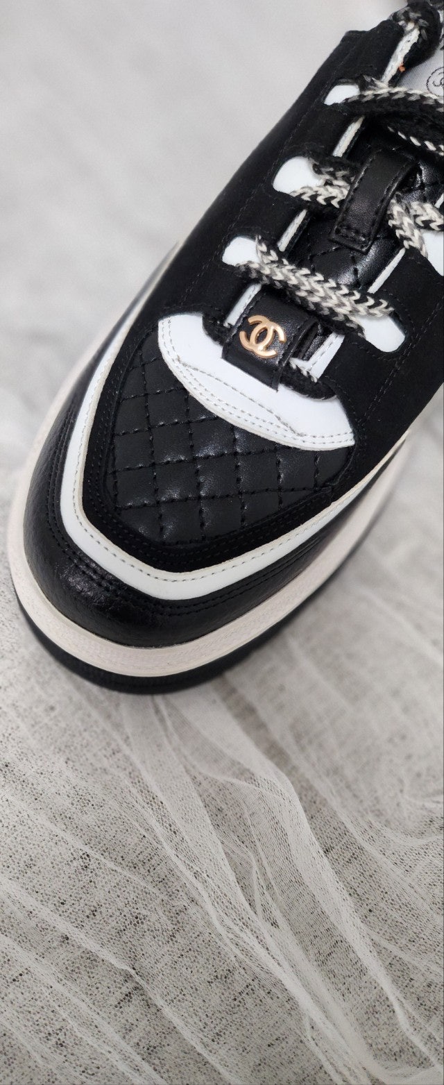 j_9icUd018svc185lbx12g543x_30uyz0.jpg