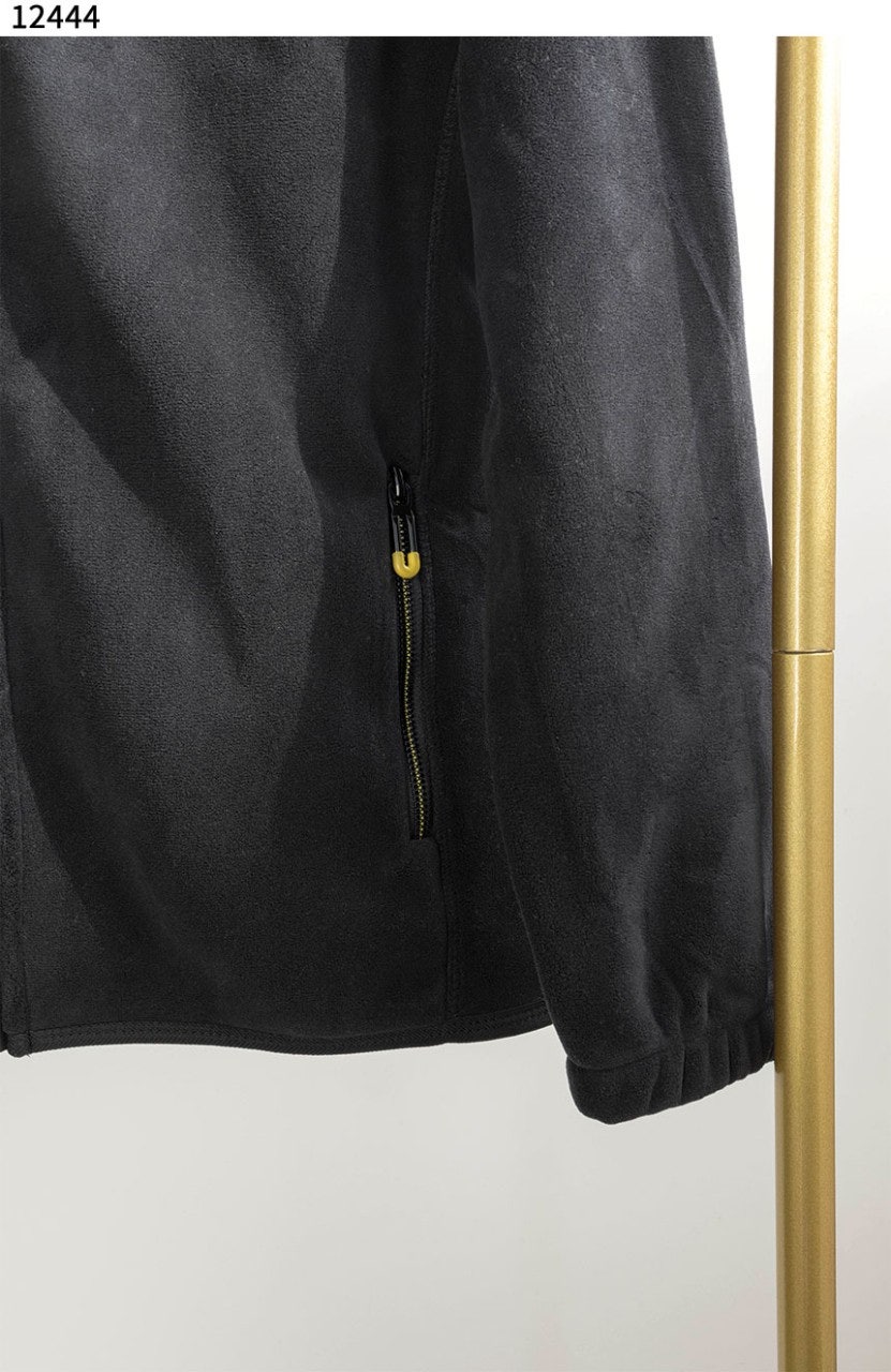 g_i26Ud018svc18hvk22b67ds6_evzsoc.jpg?type=e1920_std