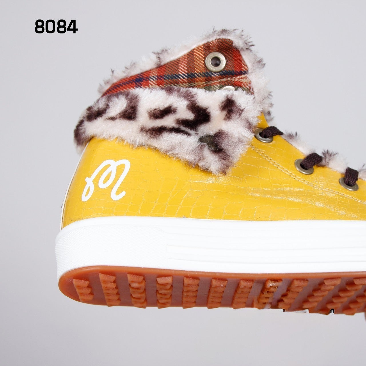 b_aa0Ud018svc83zmh4s9xxcx_bss50w.jpg?type=e1920_std