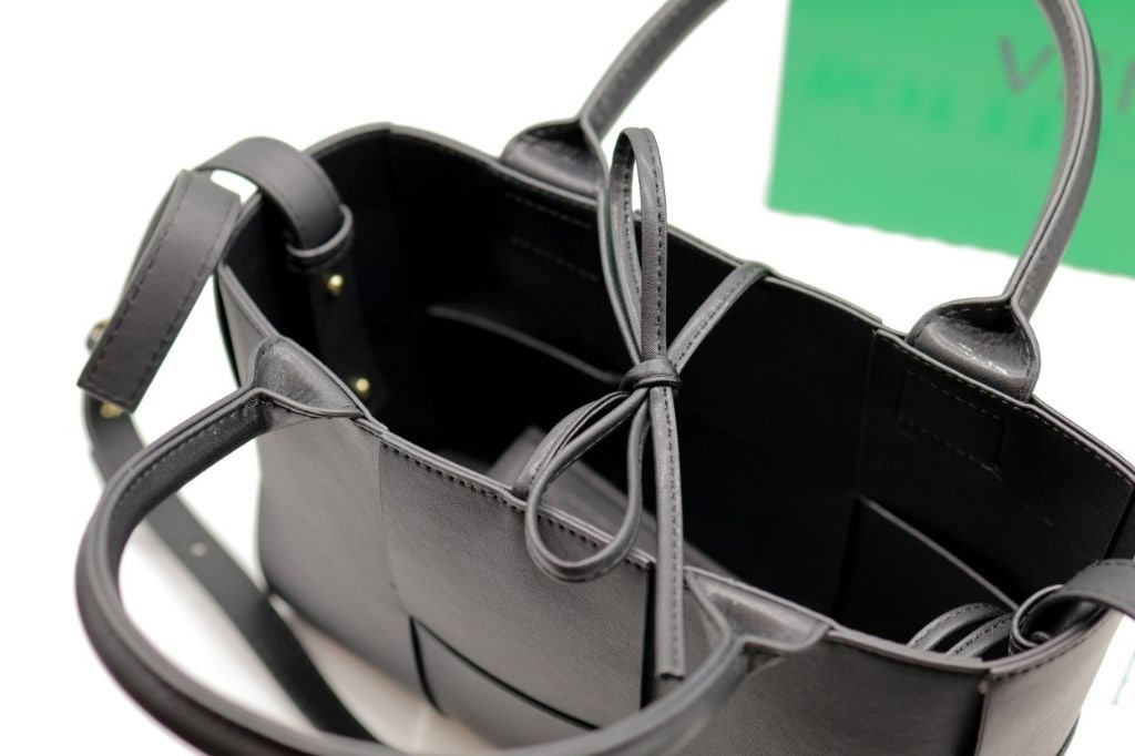 8_6e0Ud018svccoem2vpxerpv_b96rpd.jpg?type=e1920_std