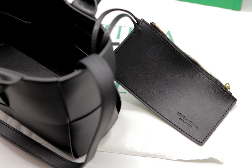 8_3e0Ud018svct6xp0dd6det_b96rpd.jpg?type=e1920_std