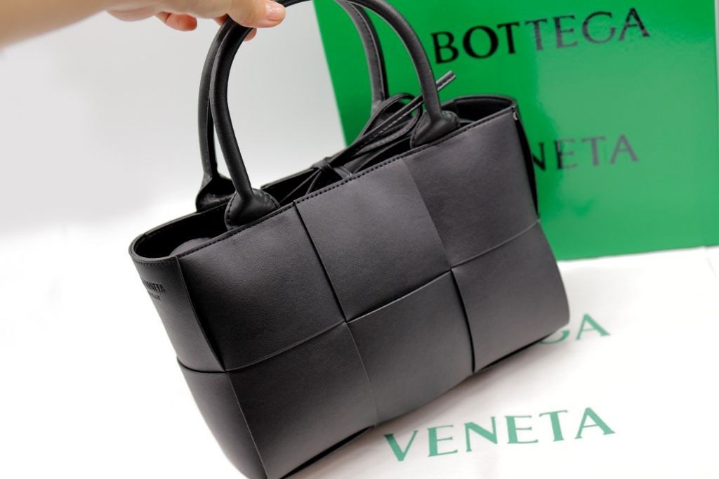 8_ae0Ud018svcawaphf7w5i9a_b96rpd.jpg?type=e1920_std