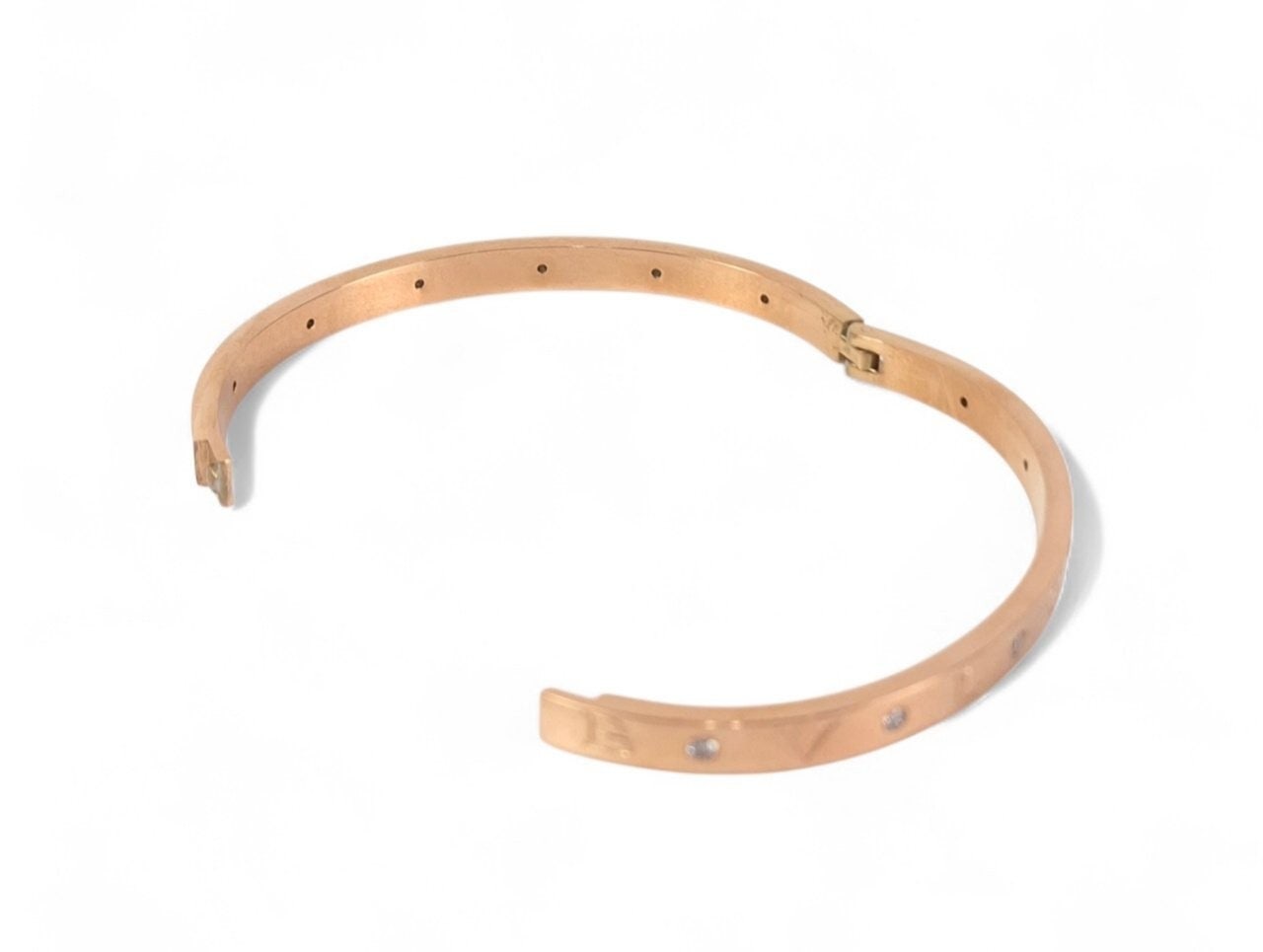 2_5eeUd018svc1f7rdbmefa3bm_413zjm.jpg 2_5eeUd018svc1f7rdbmefa3bm_413zjm.jpg