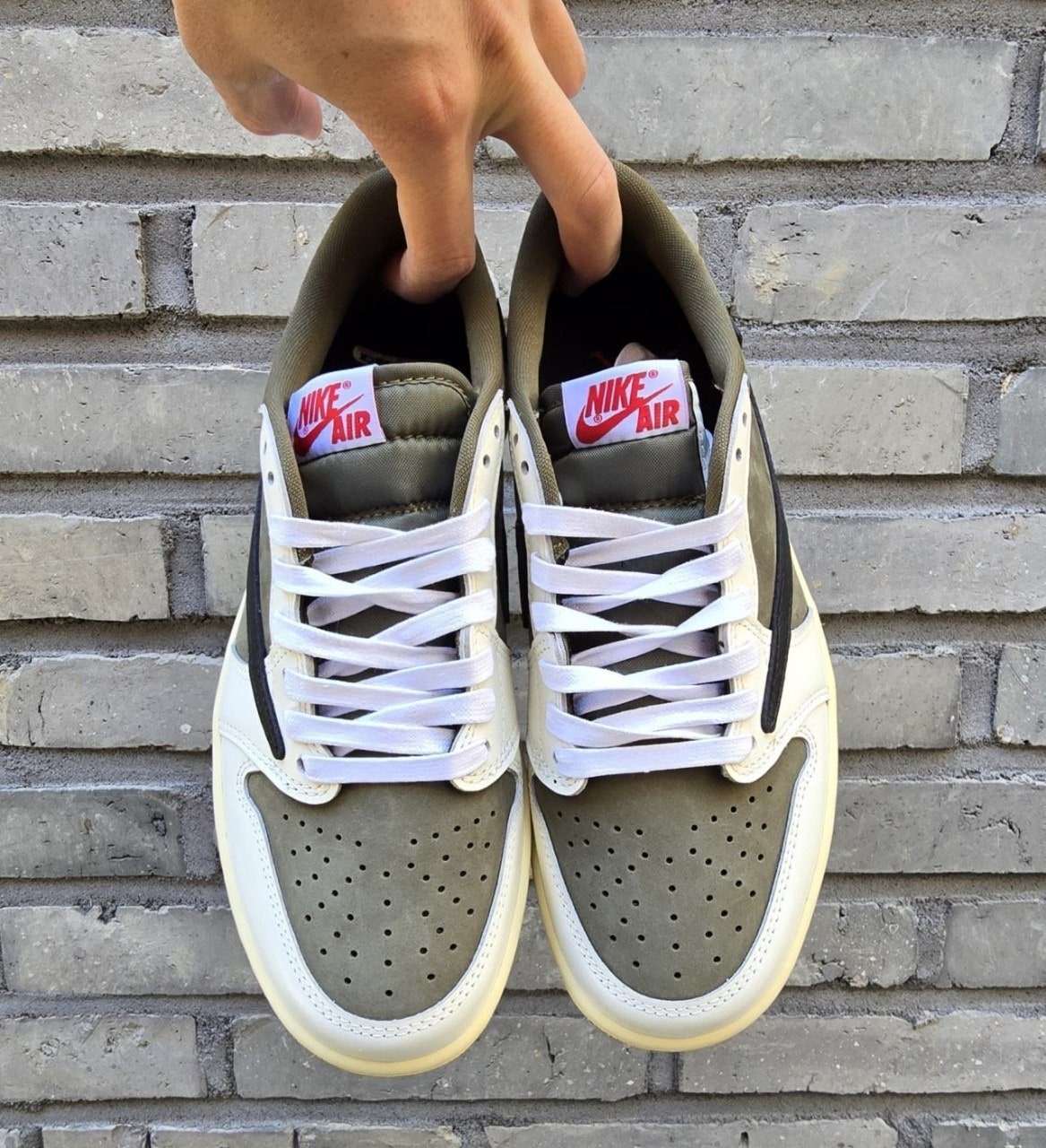 9_aidUd018svcliewze98pp6t_413zjm.jpg 9_aidUd018svcliewze98pp6t_413zjm.jpg