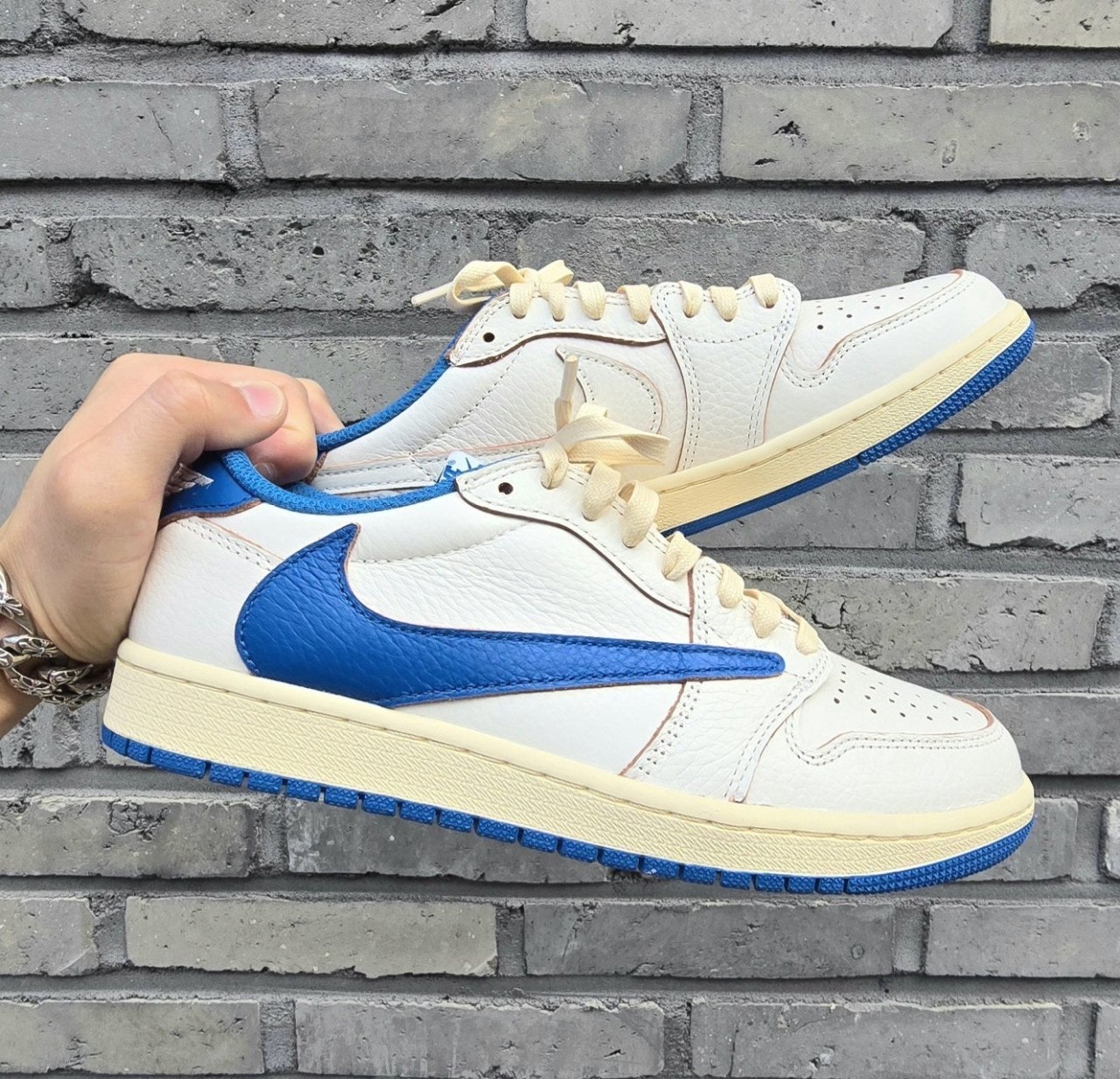 g_9ifUd018svcesrhr0rp6cw7_413zjm.jpg g_9ifUd018svcesrhr0rp6cw7_413zjm.jpg