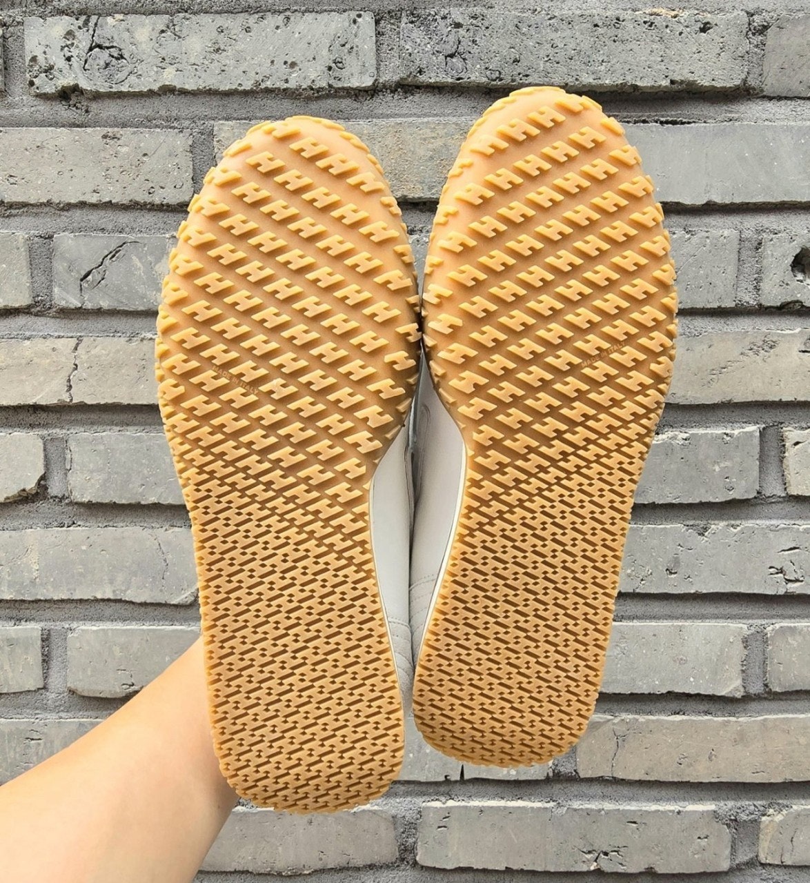 2_2j1Ud018svc1t61wil1cjanc_413zjm.jpg 2_2j1Ud018svc1t61wil1cjanc_413zjm.jpg