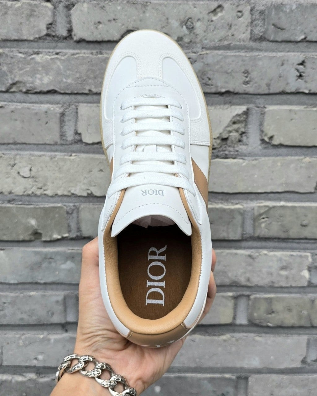 3_ii4Ud018svcynn3emd3qy90_413zjm.jpg 3_ii4Ud018svcynn3emd3qy90_413zjm.jpg