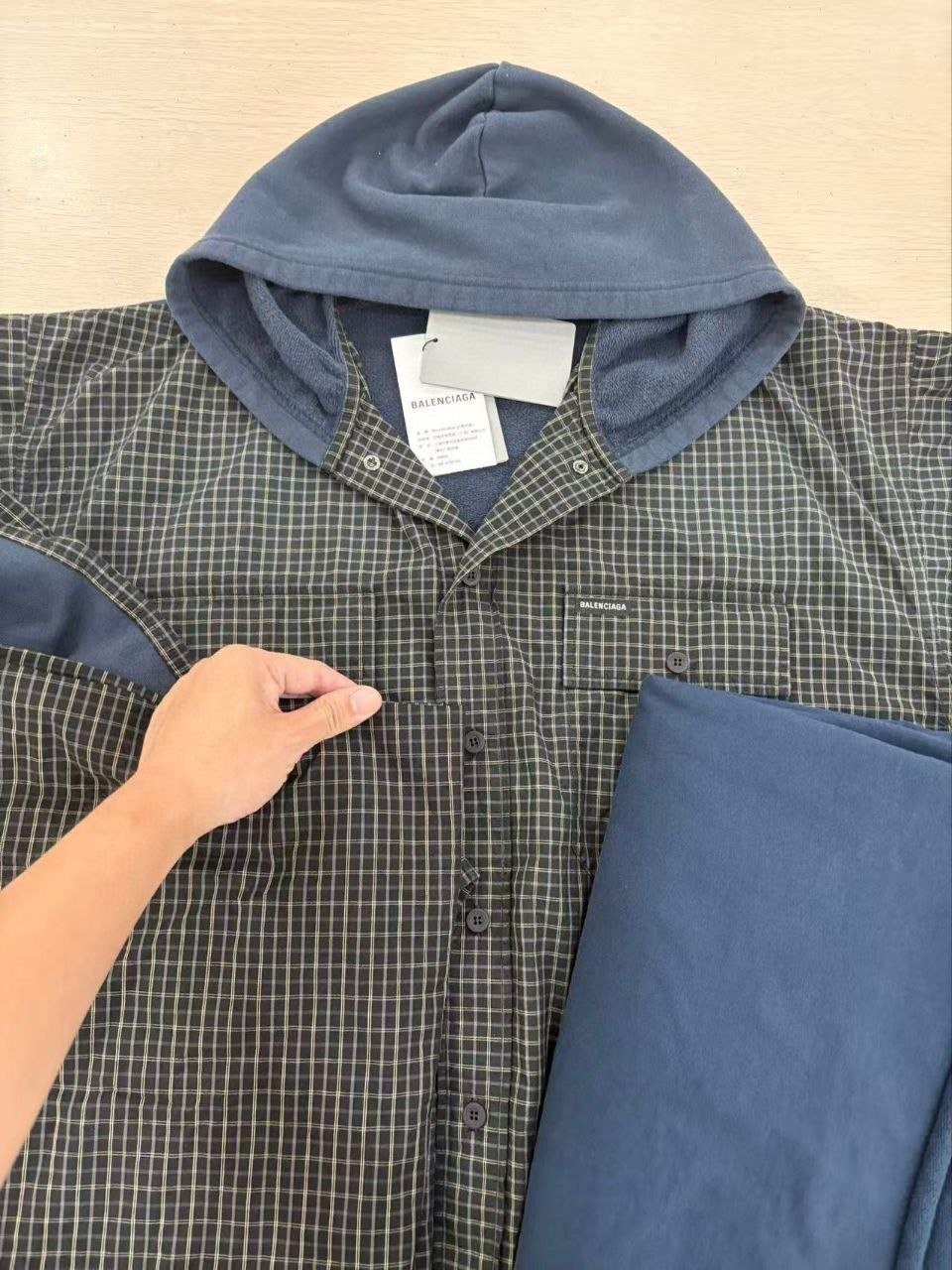 e_30bUd018svc1hcio22f91woh_4144s3.jpg e_30bUd018svc1hcio22f91woh_4144s3.jpg