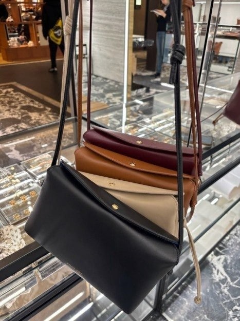 i_d5cUd018svcl9zsu57vg5ay_eg68cv.jpg?type=e1920_std