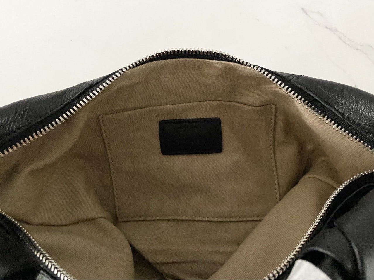 4_868Ud018svc4t3g1yhbajjd_eg68cv.jpg?type=e1920_std