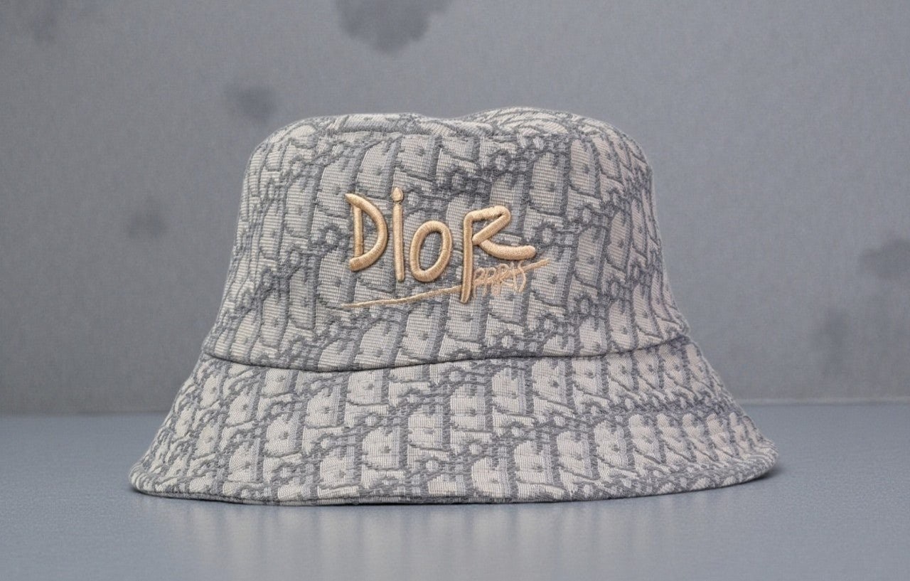 i_466Ud018svc38pk8cbm02wq_eg68cv.jpg?type=e1920_std