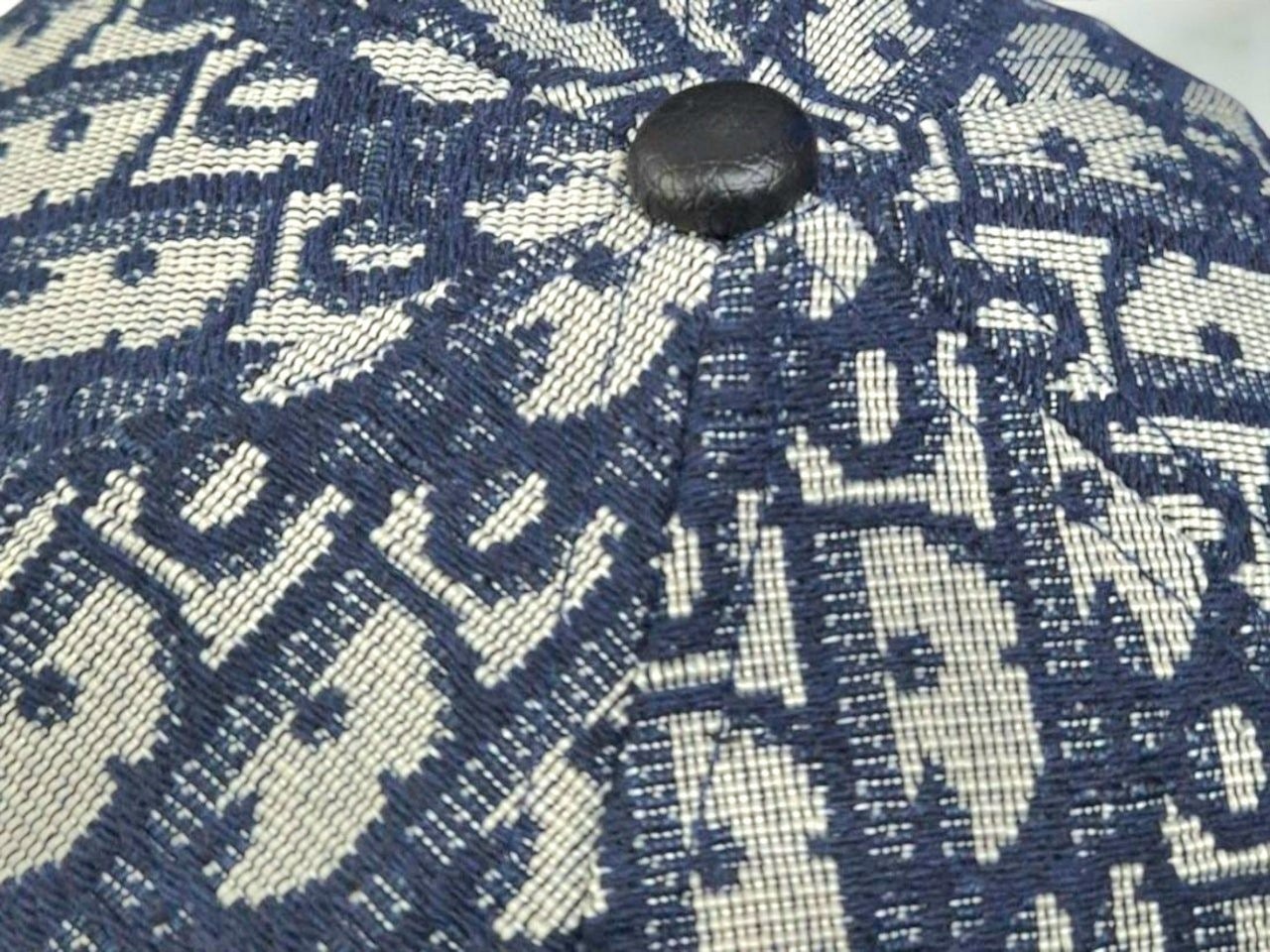 j_86cUd018svc1msy0fonwmr8z_eg68cv.jpg?type=e1920_std