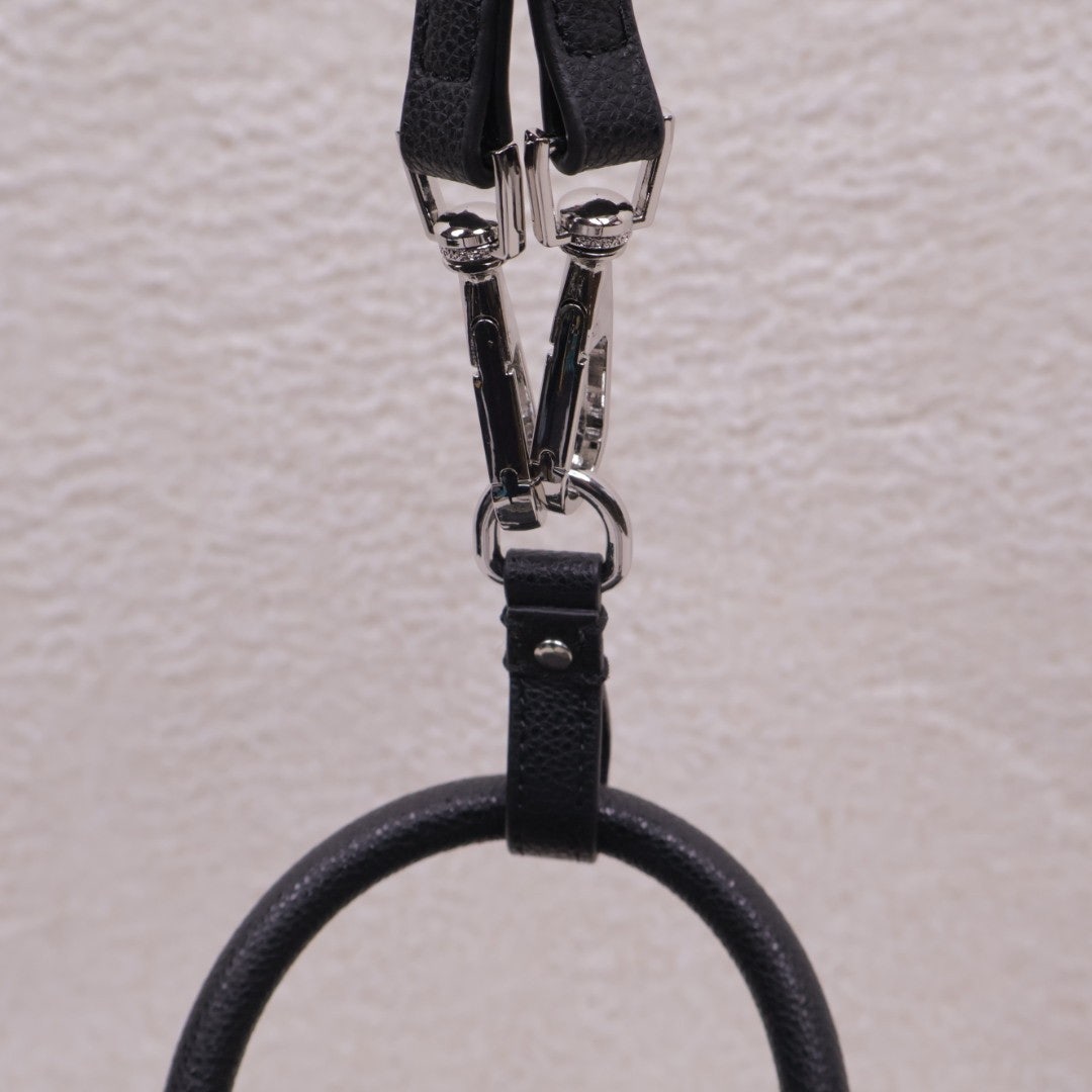 c_4beUd018svcyehs1jnlnp5n_3yuyfj.jpg c_4beUd018svcyehs1jnlnp5n_3yuyfj.jpg