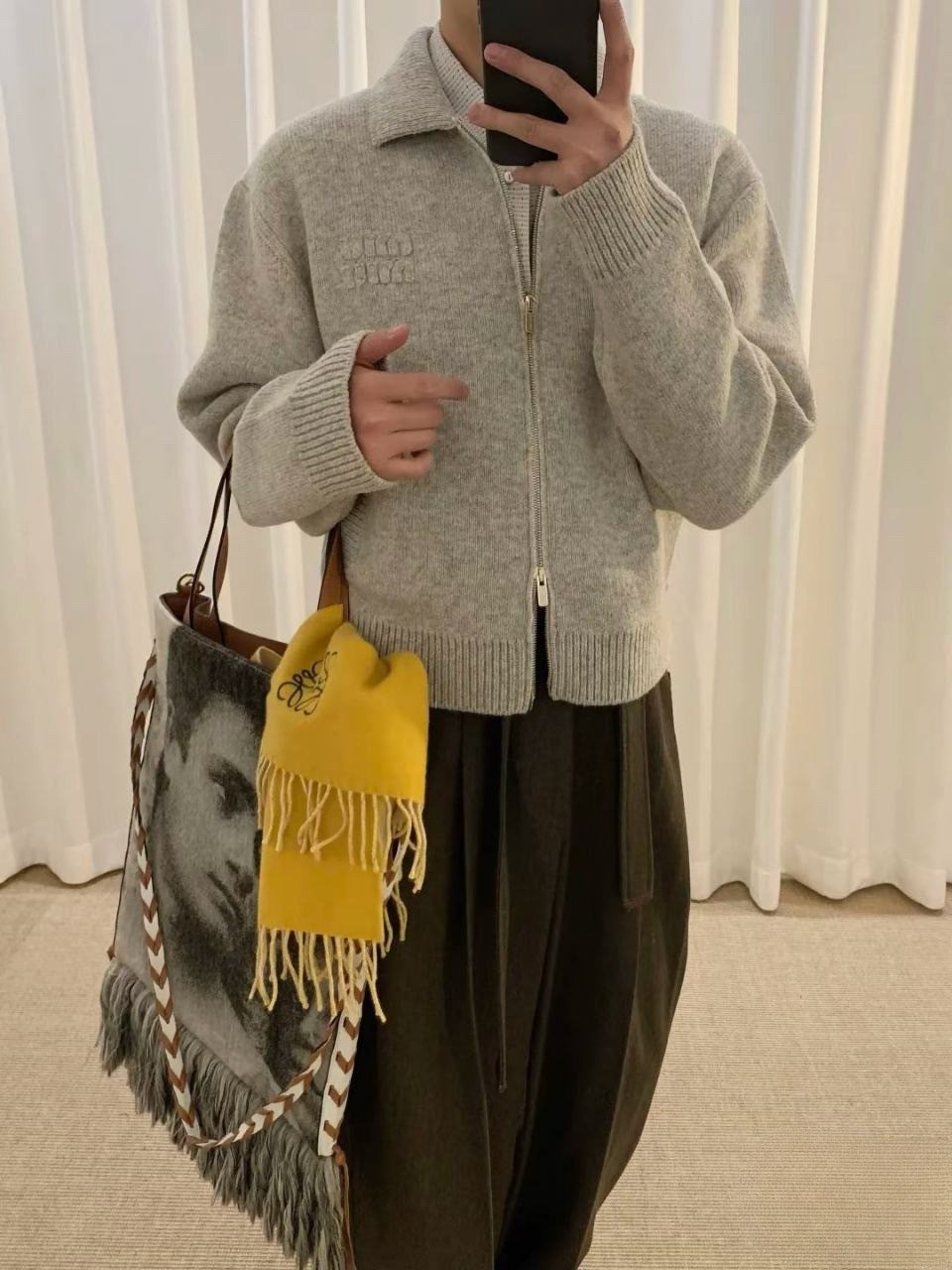 b_g64Ud018svc4v4i95cy0x0s_uebtiq.jpg b_g64Ud018svc4v4i95cy0x0s_uebtiq.jpg