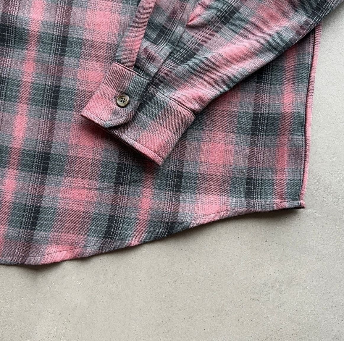 6_i5jUd018svc1f3txy8muf54s_uebtiq.jpg 6_i5jUd018svc1f3txy8muf54s_uebtiq.jpg