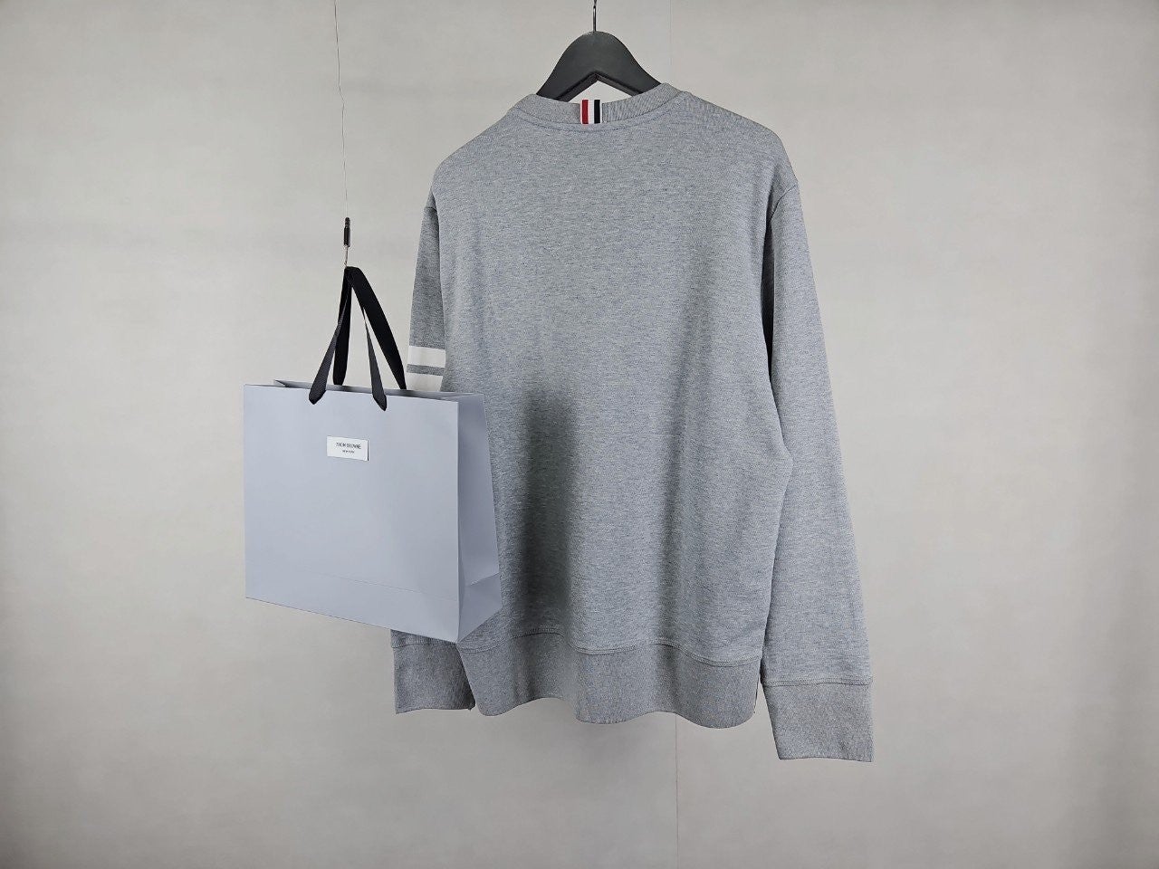 3_670Ud018svc1iacnc2d6n4yz_snwgnf.jpg 3_670Ud018svc1iacnc2d6n4yz_snwgnf.jpg