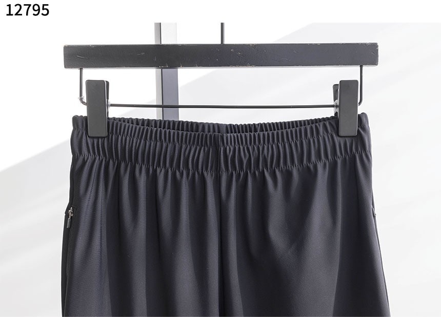 9_799Ud018svc18c7ij571u7u7_evzsoc.jpg?type=e1920_std