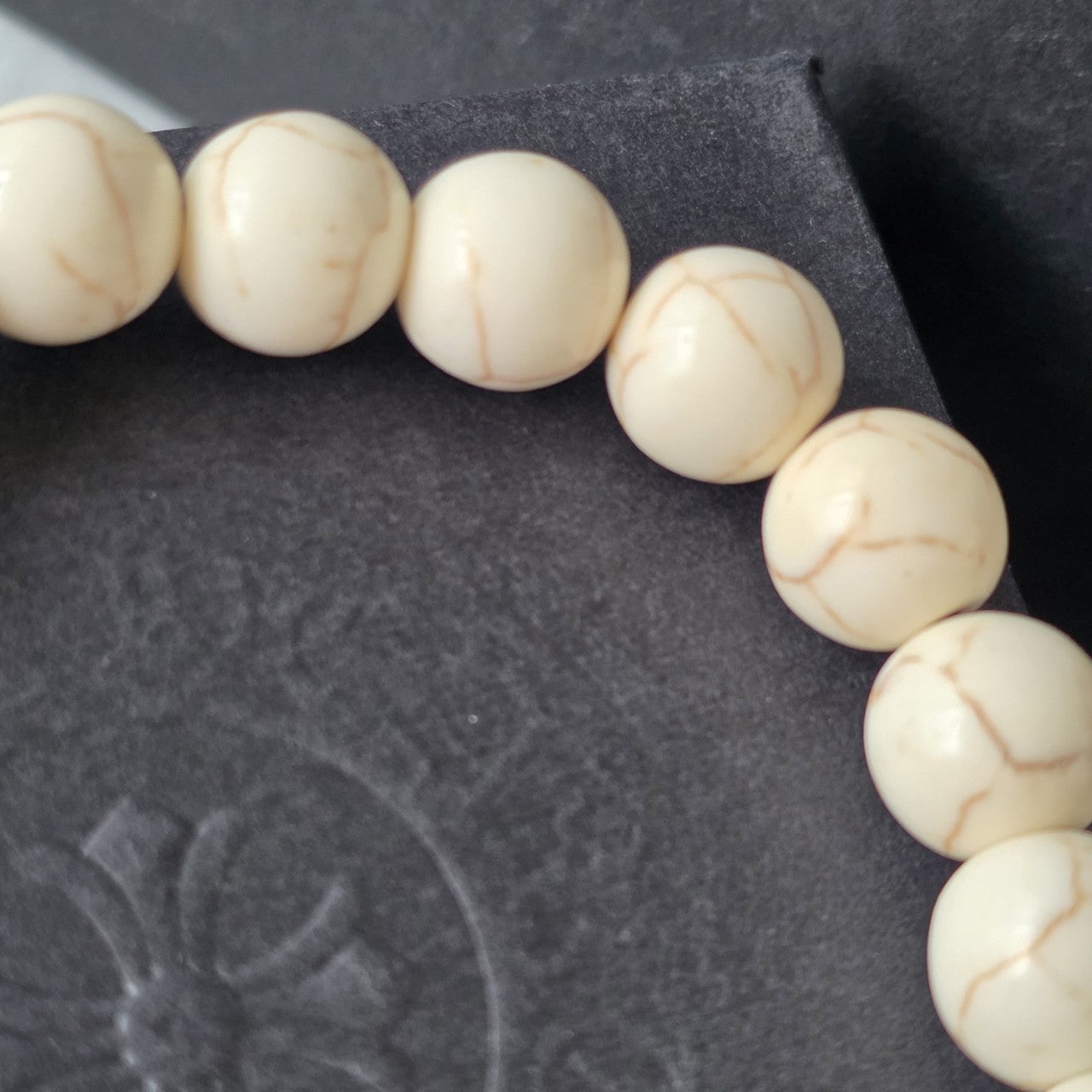 e_adbUd018svcpsybh7xeoteo_48xg9.jpg e_adbUd018svcpsybh7xeoteo_48xg9.jpg