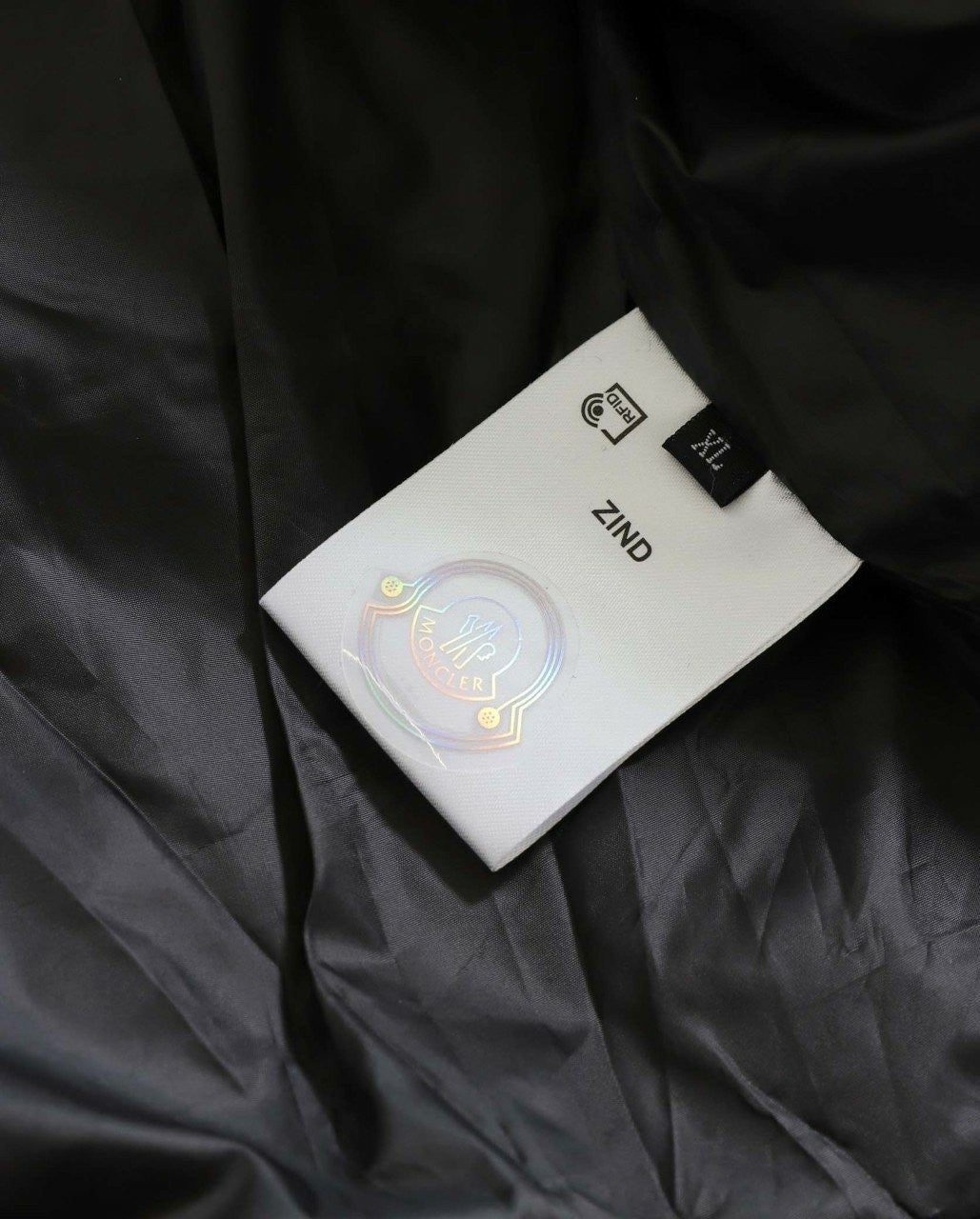 g_bc2Ud018svc1b7vv79l5u1gr_2vnt6j.jpg?type=e1920_std