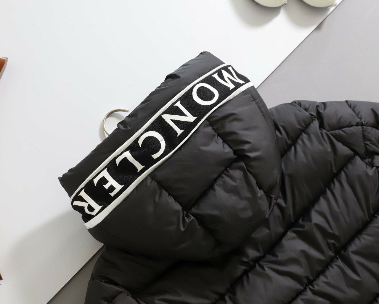 f_9c2Ud018svcbnk9awfti5q2_2vnt6j.jpg?type=e1920_std