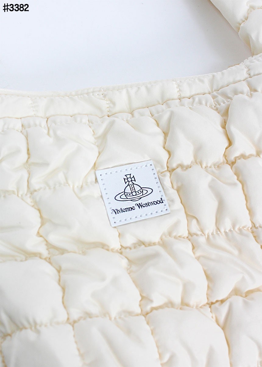 i_h8dUd018svc1375rojq73ho6_20mgmf.jpg?type=e1920_std