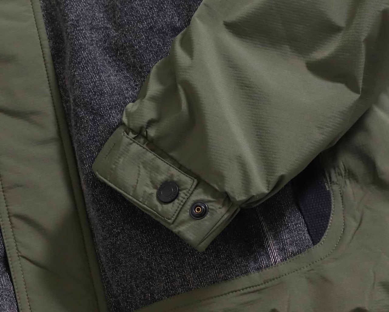 g_0bcUd018svc1tmw1fankvs2u_ew4xzd.jpg?type=e1920_std