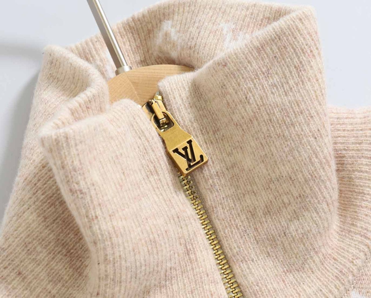 2_ab7Ud018svc1fsnf4sd32fed_ew4xzd.jpg?type=e1920_std