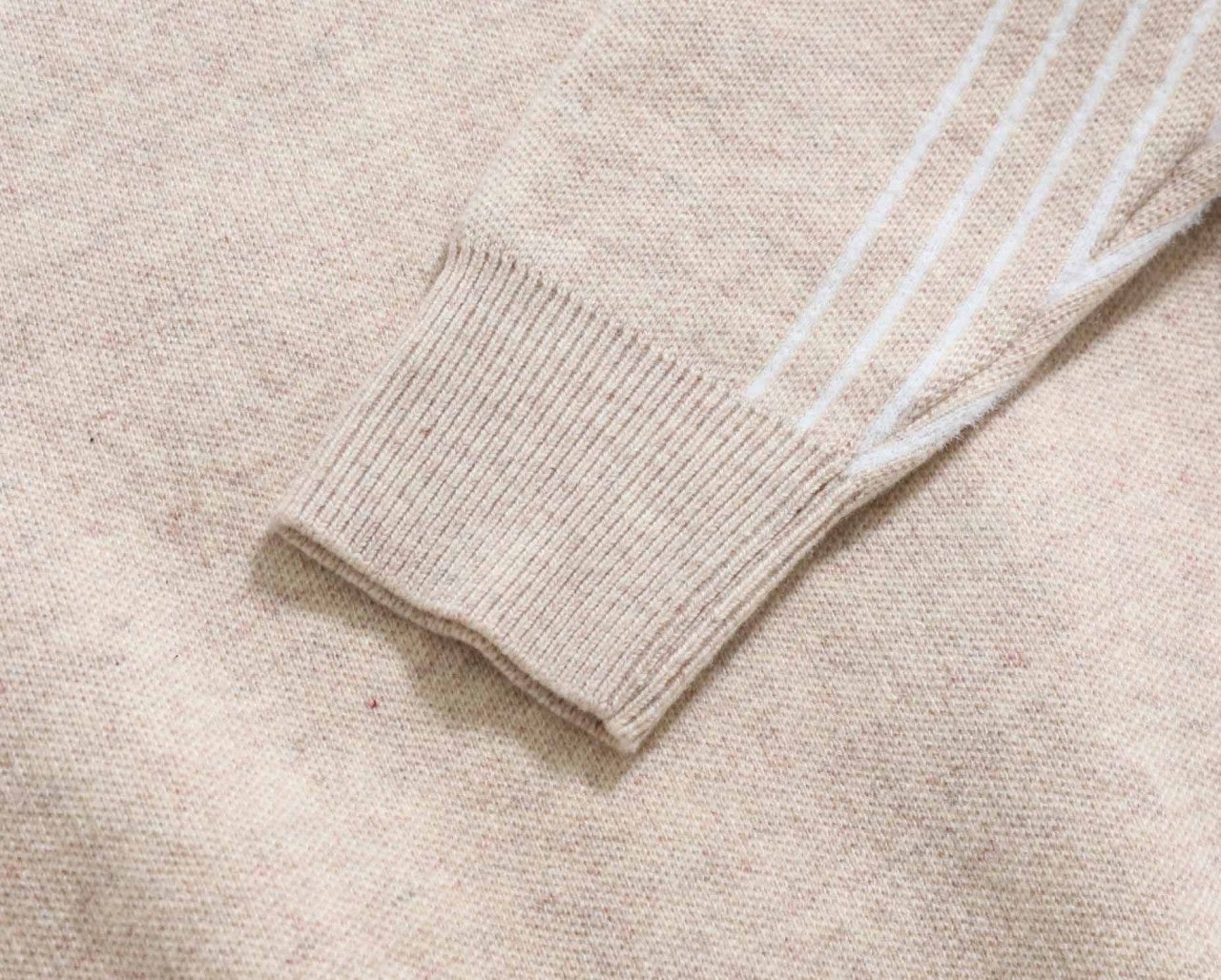 2_db7Ud018svc858i4ofr8o6m_ew4xzd.jpg?type=e1920_std