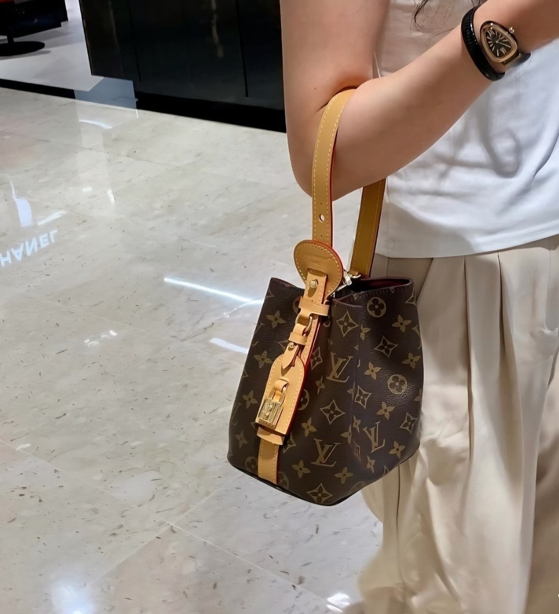 2_jfcUd018svc1p9njk0aa0uaw_etd0l9.jpg 2_jfcUd018svc1p9njk0aa0uaw_etd0l9.jpg