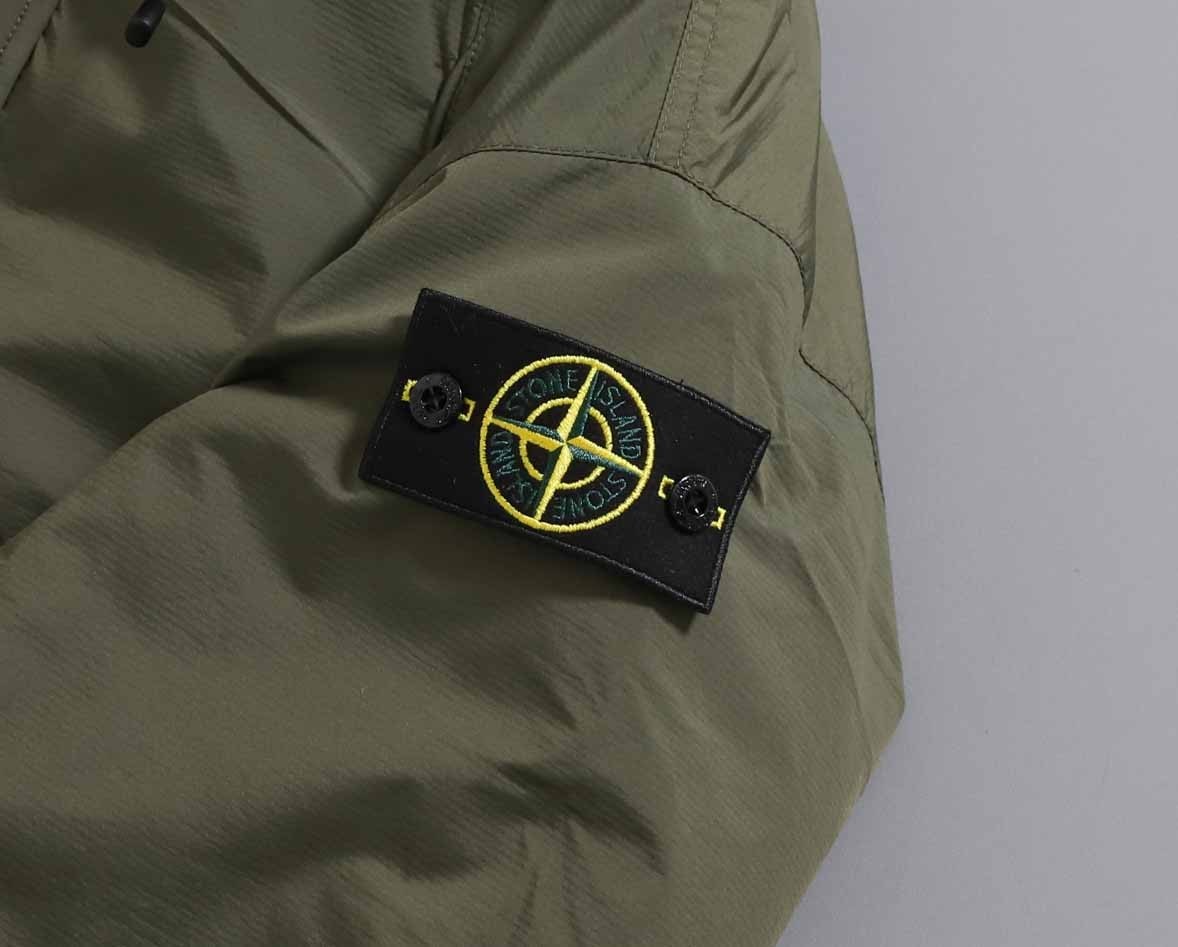 f_ibcUd018svc1xv6ez7mozkr0_ew4xzd.jpg?type=e1920_std