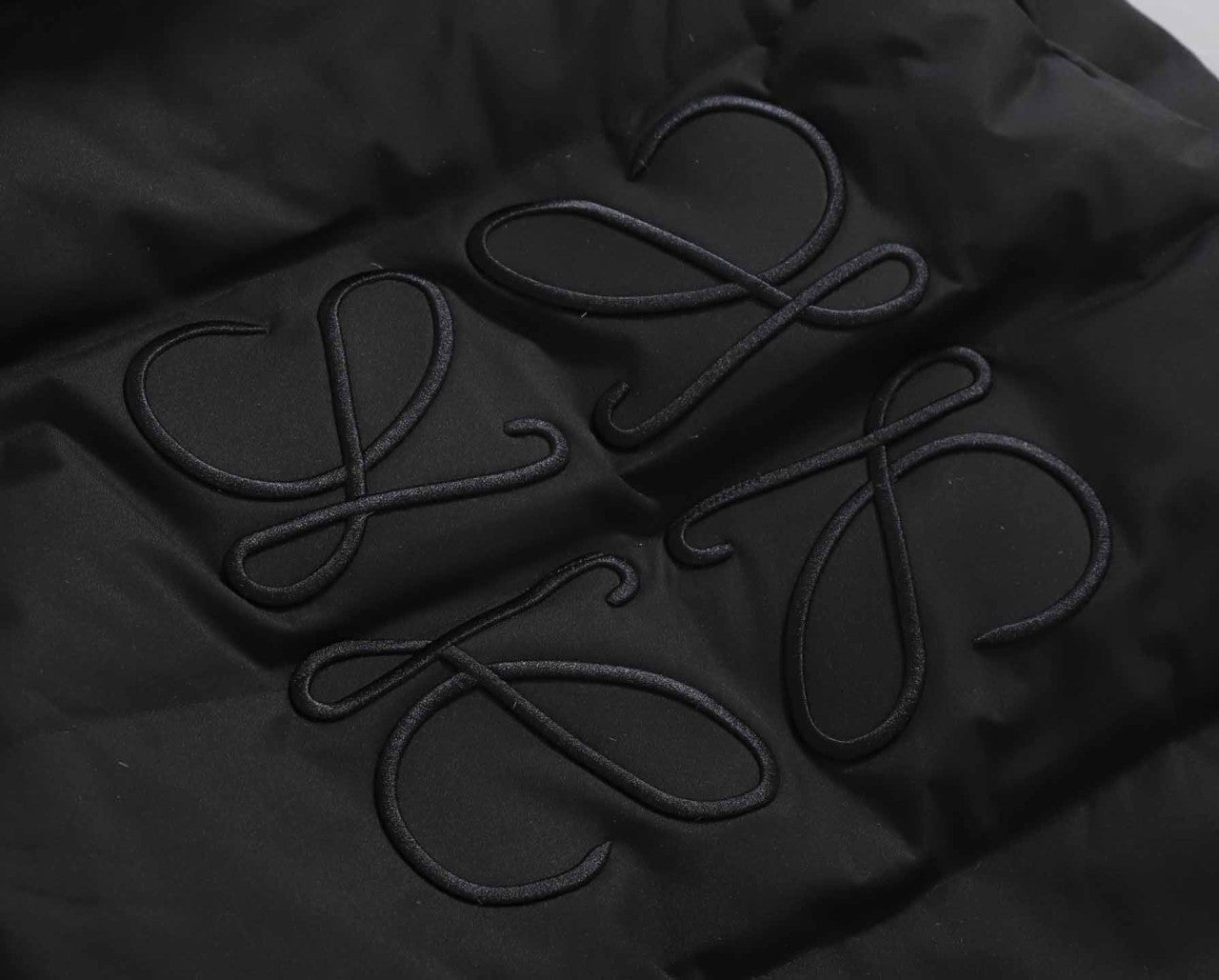 3_7ffUd018svc7oljshok56py_g9hfyp.jpg?type=e1920_std