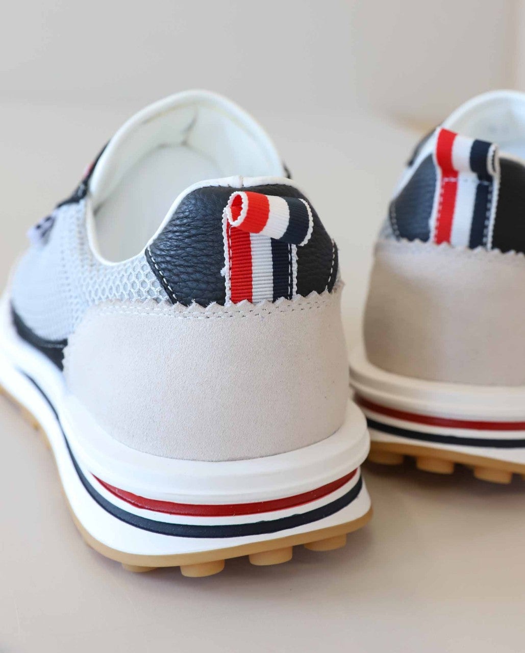 b_9fhUd018svc1gka4czzqlis8_g9hfyp.jpg?type=e1920_std