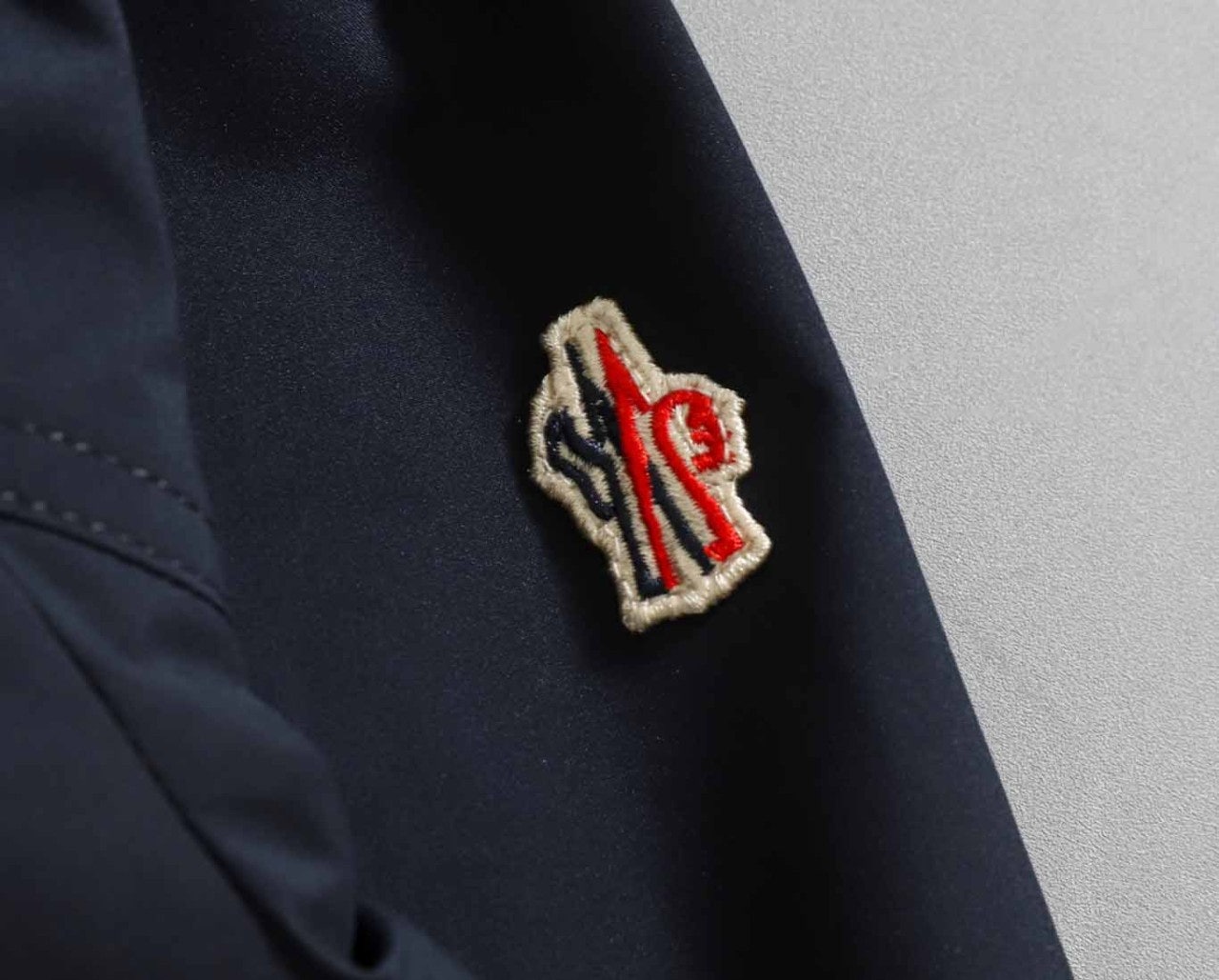 9_3fbUd018svc14mlnzl5x1rf7_g9hfyp.jpg?type=e1920_std