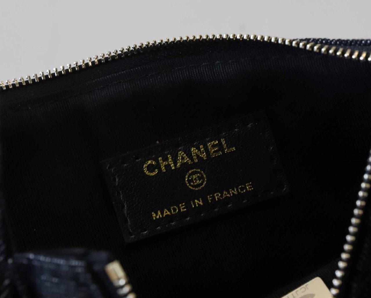 4_ag3Ud018svc1i6cvg9ru6exr_ew4xzd.jpg?type=e1920_std