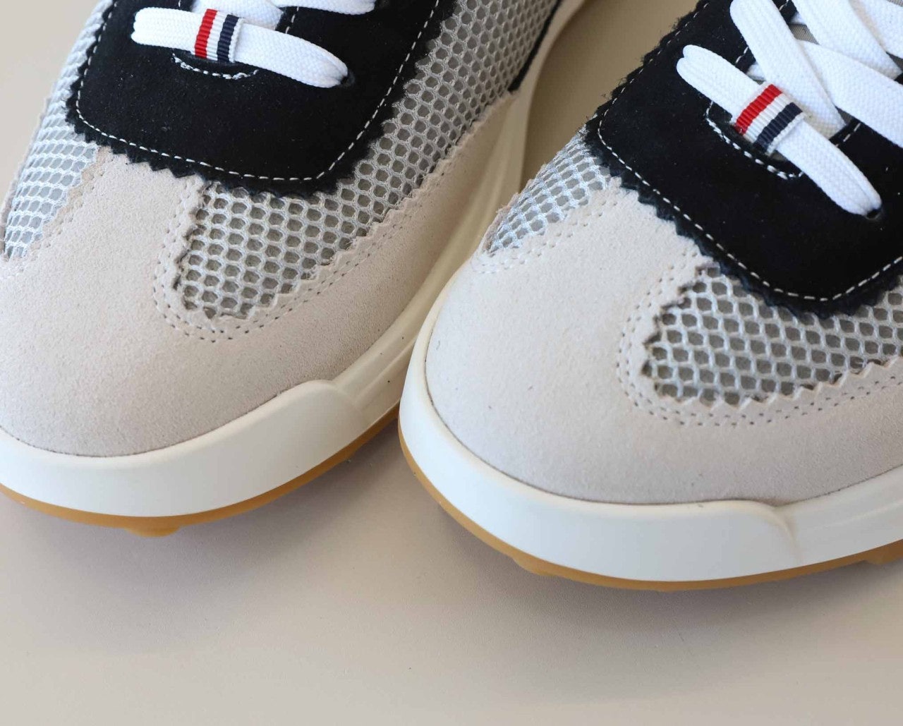 b_0fhUd018svcy6zz1r65ce2i_g9hfyp.jpg?type=e1920_std