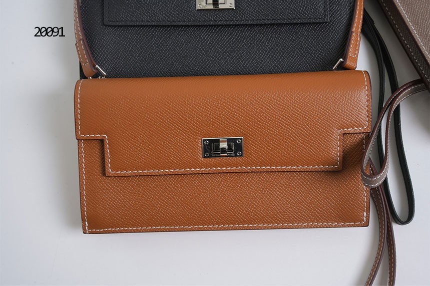 b_968Ud018svc19h6h2jh360jj_x5e342.jpg?type=e1920_std