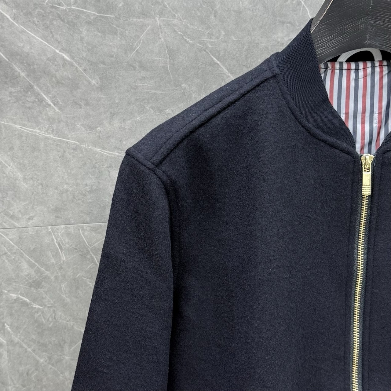 1_b9eUd018svc1u66msso8juhb_ec7ua1.jpg?type=e1920_std