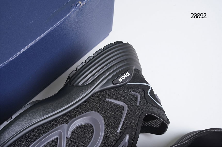 j_d69Ud018svcy3qomjb7n937_x5e342.jpg?type=e1920_std