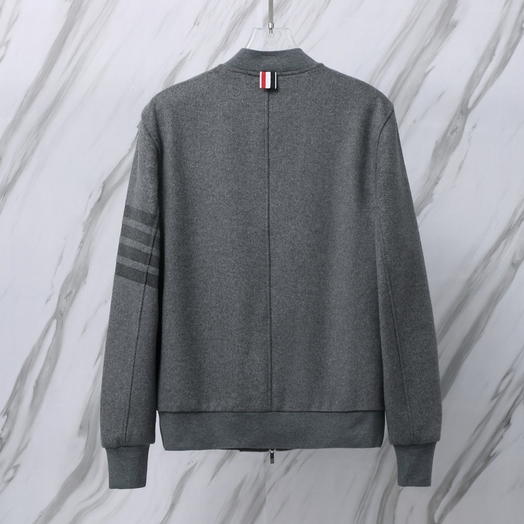 3_7b0Ud018svc18xavwbwj51kk_ec7ua1.jpg?type=e1920_std