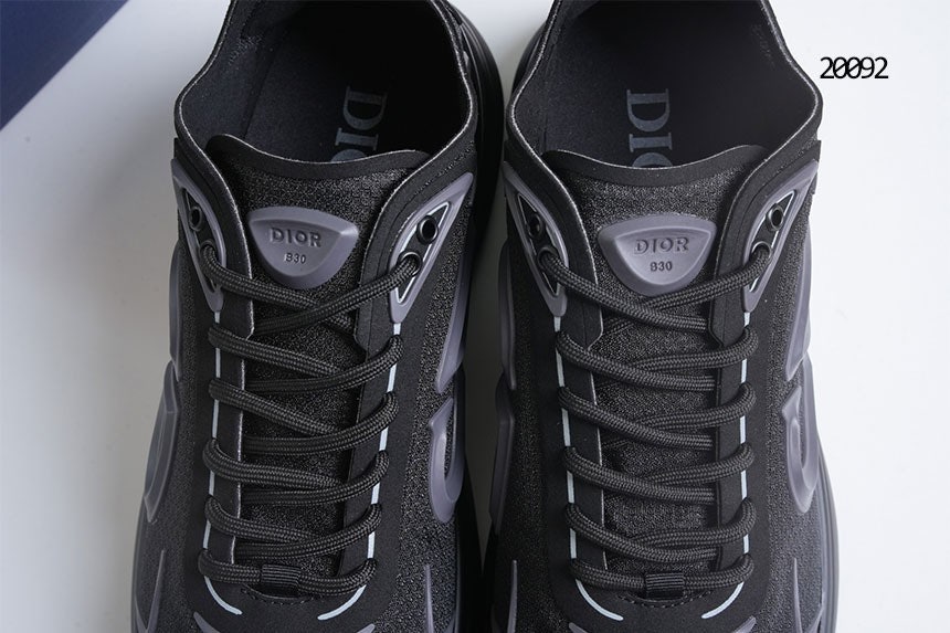 j_g69Ud018svcdmuhjibv1u01_x5e342.jpg?type=e1920_std