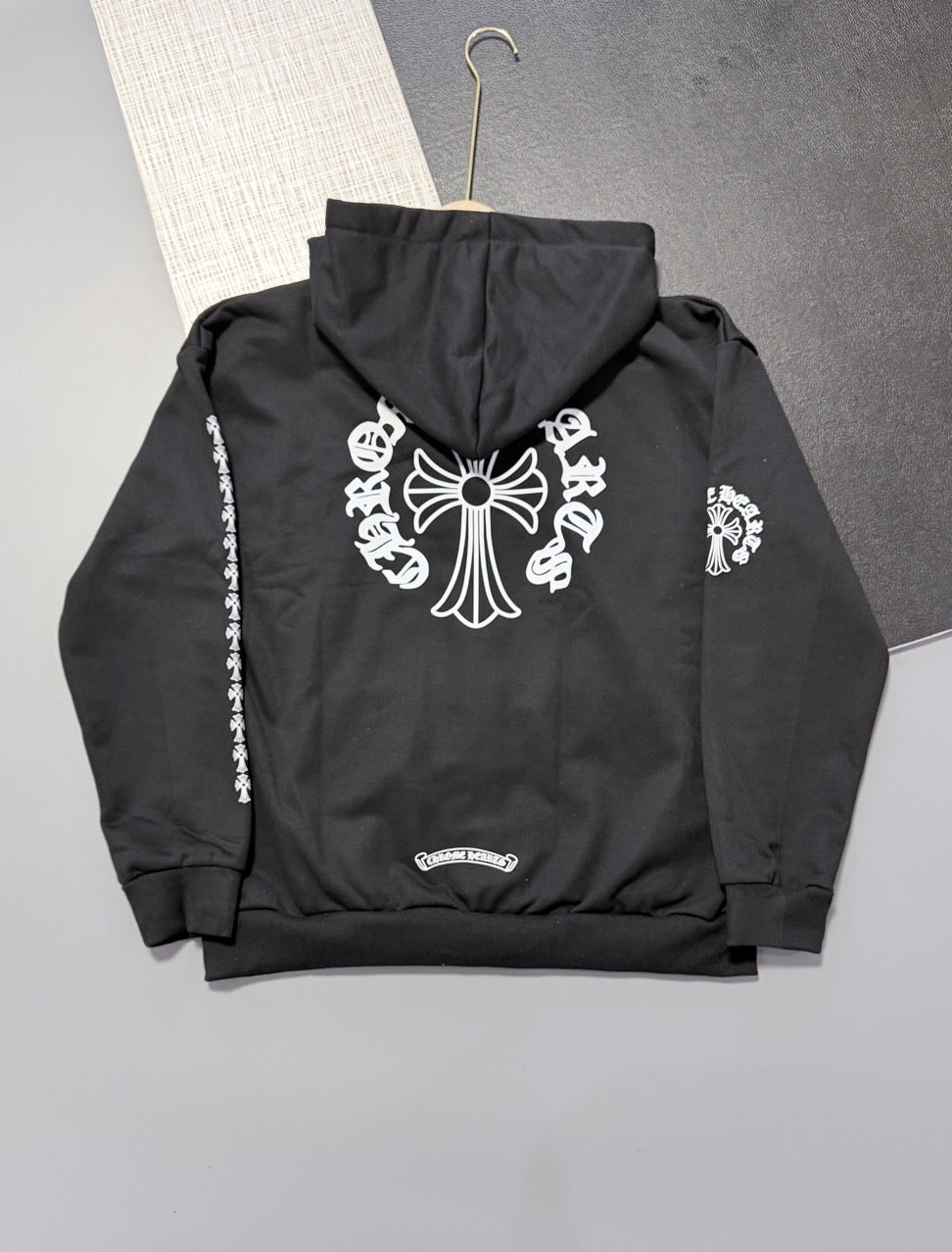 6_ajeUd018svceaj7tut8q0jf_30uyz0.jpg?type=e1920_std