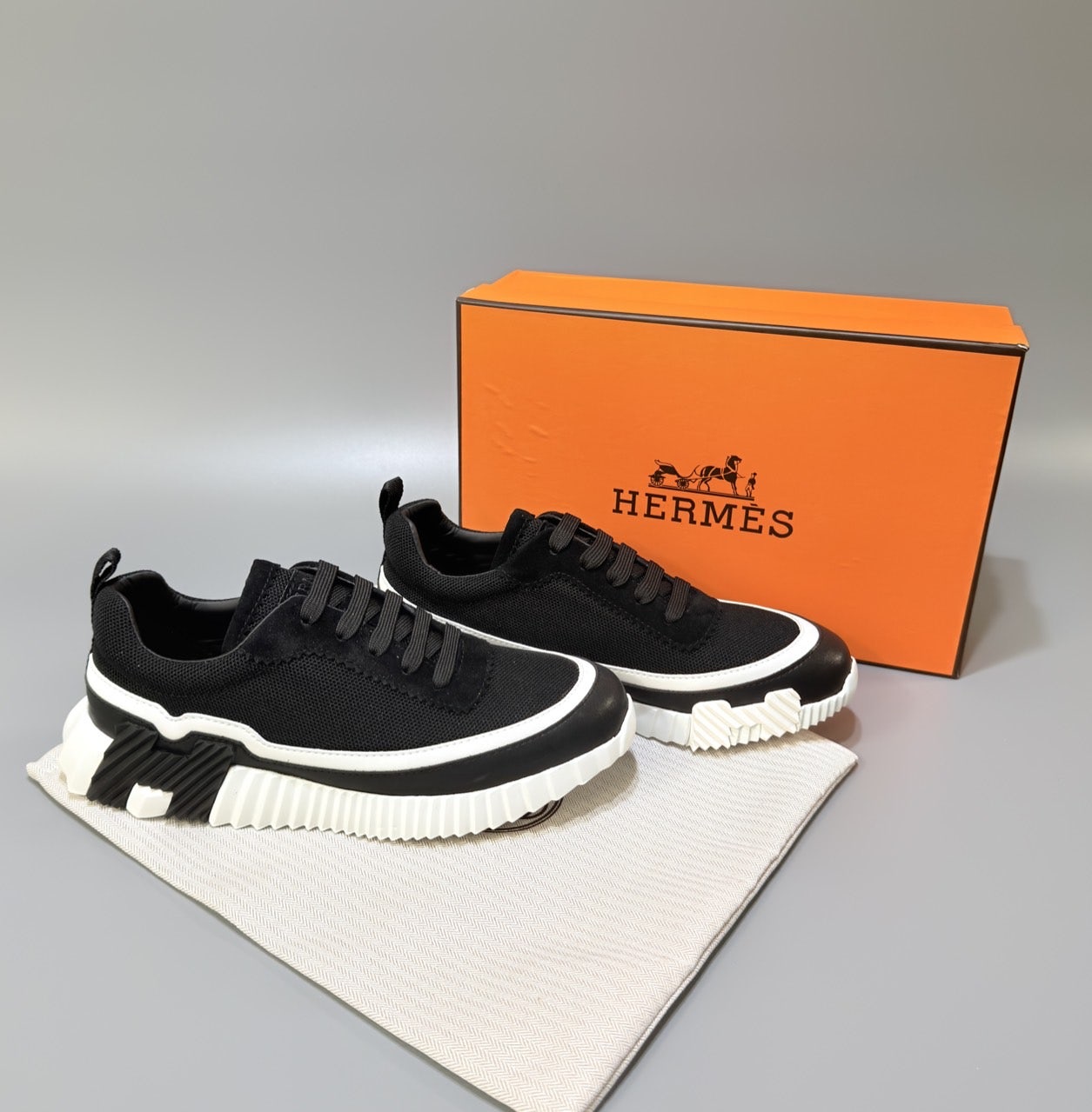 e_70dUd018svc1r3vyb1lgptmd_30uyz0.jpg?type=e1920_std