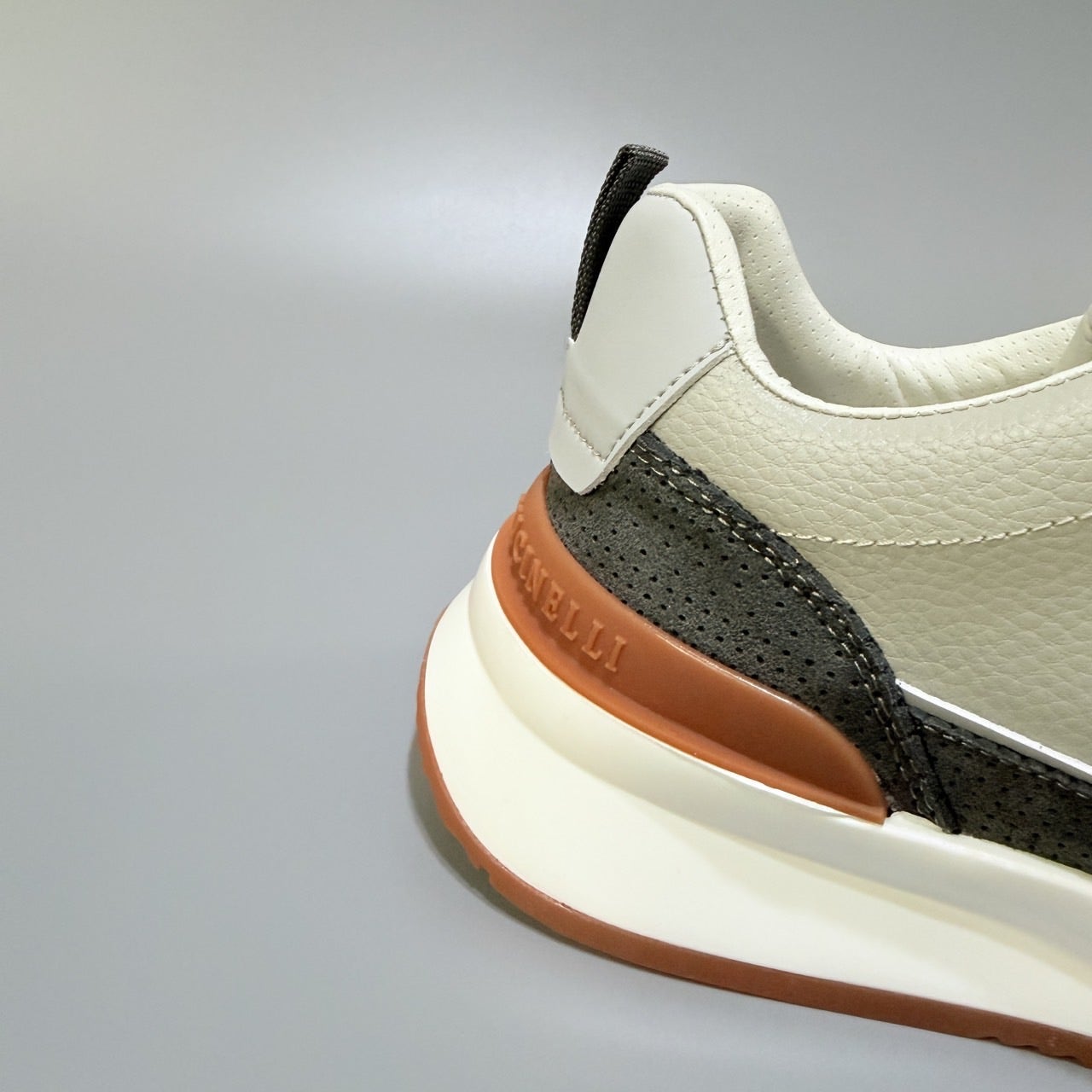 5_b09Ud018svc1i87ackey9d1n_30uyz0.jpg?type=e1920_std