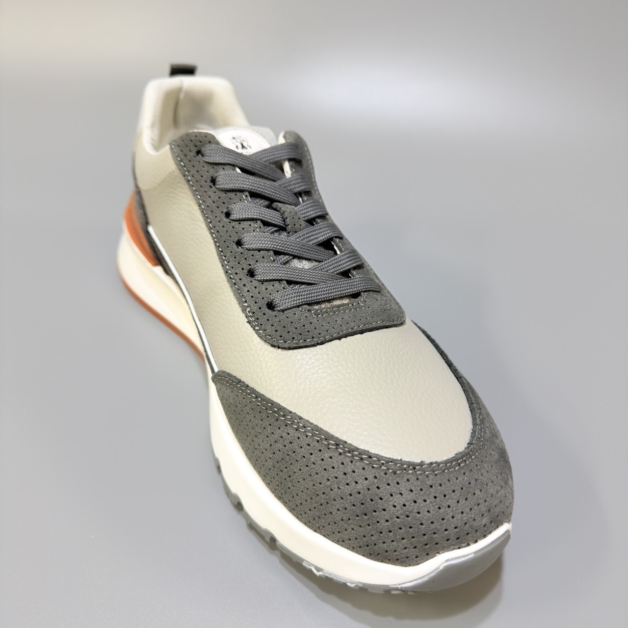 5_809Ud018svcel6y1xr1xr3e_30uyz0.jpg?type=e1920_std